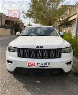 جيب جراند شيروكي